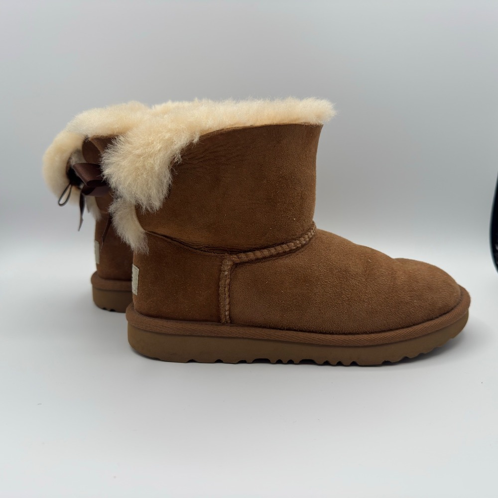 UGG Mini Bailey Bow II Chestnut Brown Suede Shearling Ankle Boots 1016501